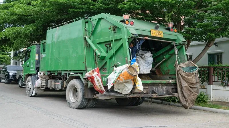 Professional waste removal services for residential and commercial cleaning needs