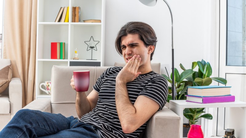 Emergency dentist London